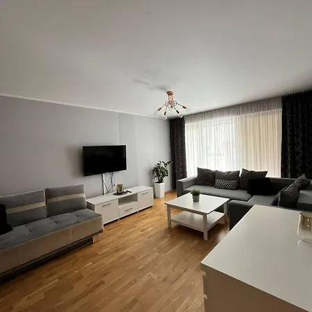 - Old Town - 3 - Garaz - Winda Appartement *